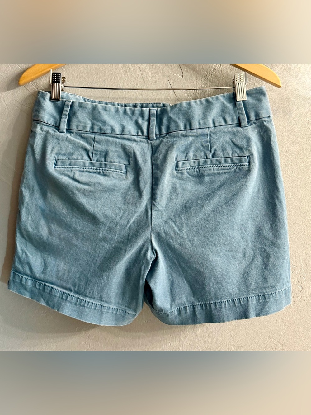LOFT Blue Riviera Shorts - Picture 2 of 4